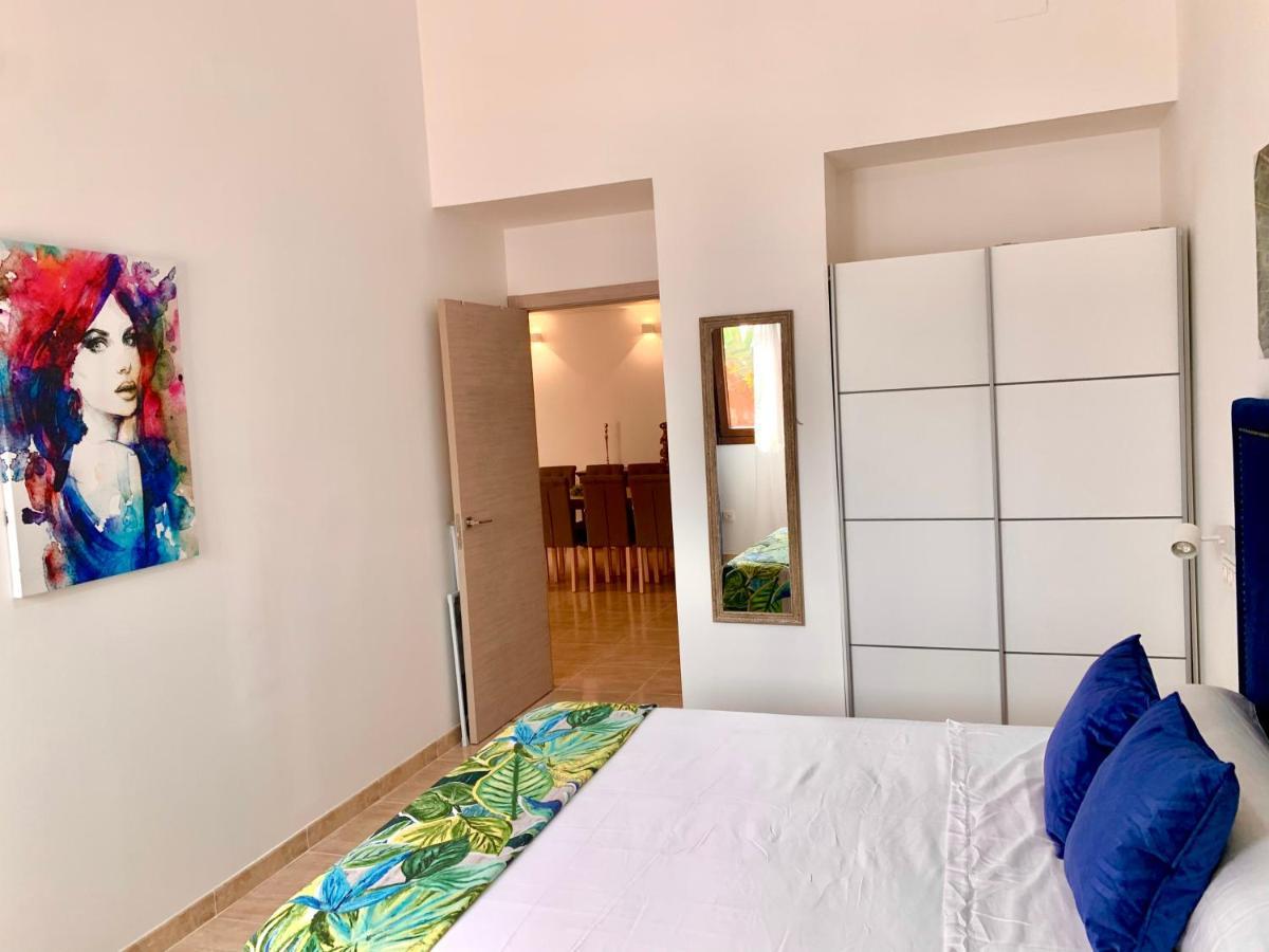 Amplia Vivienda New Para12 Pers A 4 Min Caminando De Playa Con Terraza, Piscina Com, Wifi, Ventiladores De Techo, Lavavajillas Roquetas de Mar Eksteriør billede