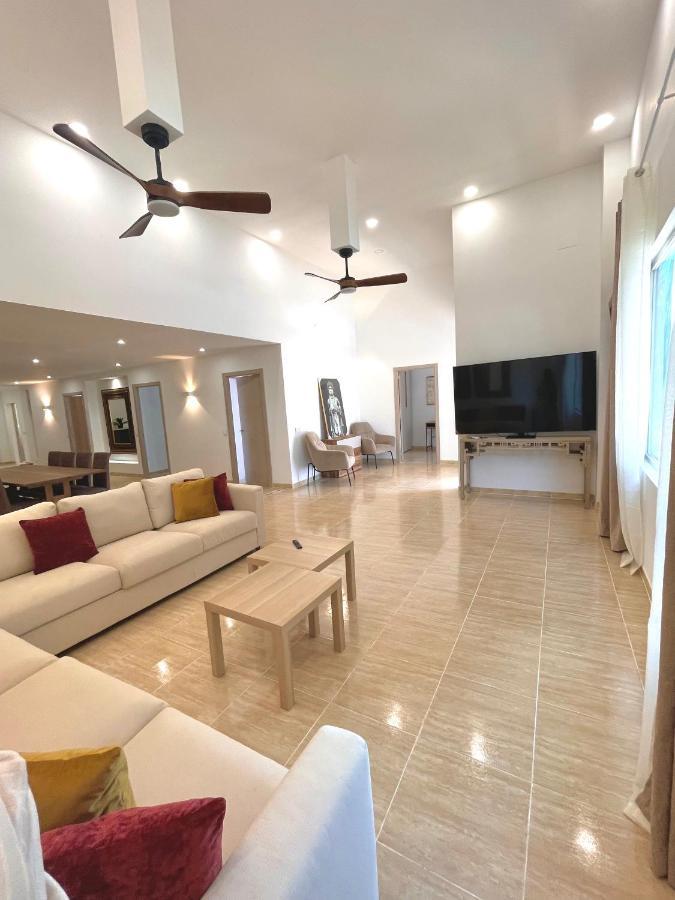 Amplia Vivienda New Para12 Pers A 4 Min Caminando De Playa Con Terraza, Piscina Com, Wifi, Ventiladores De Techo, Lavavajillas Roquetas de Mar Eksteriør billede